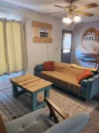 Charming 2-bedroom house in lovely Wall with WiFi & AC