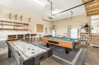 Fairview Vista by AvantStay 10 Mins to Asheville