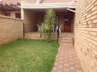 Fully Furnished Pentagon Park Hotels in 
