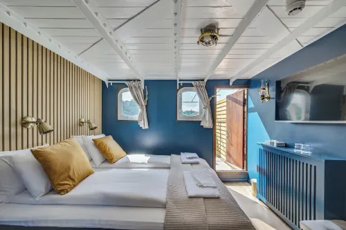 Mälardrottningen Yacht Hotel - Romantic