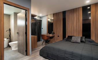 3 Double U - Kalim Sea View