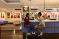 Hotel Continental - TonelliHotels - Quầy bar