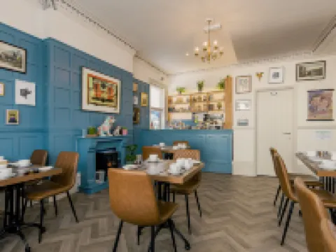 Rowntree Lodge Hotels in Scarborough