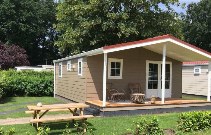 Bungalow with a Terrace at Bedafse Bergen