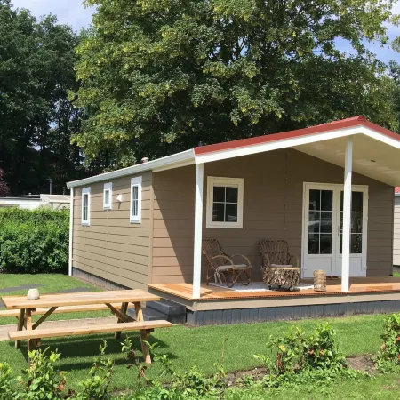 Bungalow with a Terrace at Bedafse Bergen