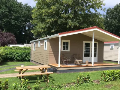 Bungalow with a Terrace at Bedafse Bergen