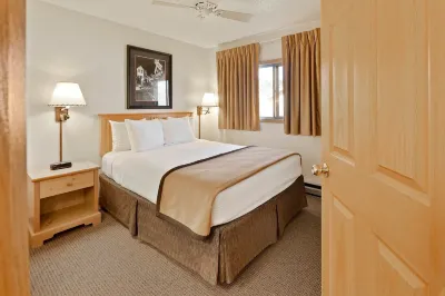 Black Hills Luxury Suites Các khách sạn gần Black Hills Institute - Museum