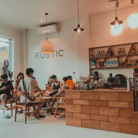 Rustic House Отели рядом с достопримечательностью «Порт Cat Ba»
