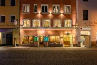 Hotel Ludwigs Hotel dekat Tourist information Füssen