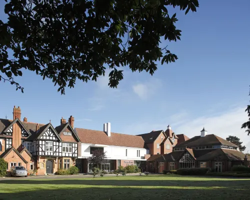 Woodland Grange Hotels in Royal Leamington Spa