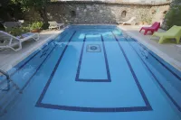 Nazar Hotel - Kolam Renang