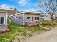 سبينيز جيست هاوس آند بيتش كوتيدجز فنادق في 