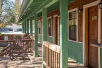 Idyllwild Inn