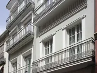 Fetén Hotels near Silk Exchange