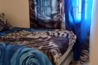 House - Sleeps 6 - Patio - Parking Hotels in Leith Hall