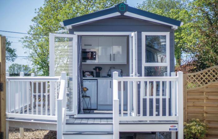 The Studio - 1 Bedroom Cabin - Amroth