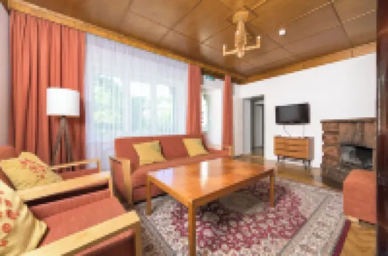 Kadriorg by Rikas Hotels