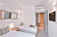 Dias Hotel - balcony