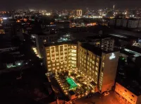 비블로스 호텔  호텔