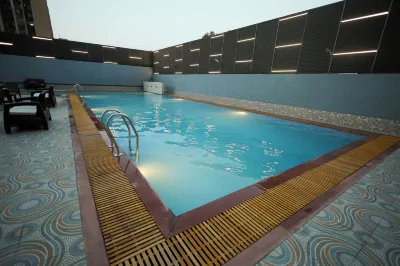 The World Surat Hotel in zona Raghuvir vadi