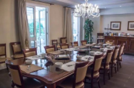 โรงแรมปาตาวิอุม