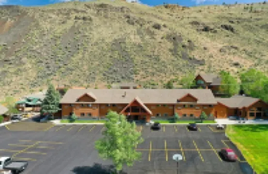 Yellowstone Village Inn and Suites