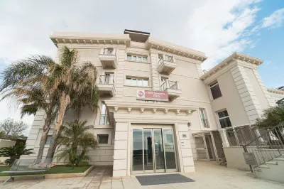 Best Western Plus Hotel Perla del Porto Hotel dekat Chiesa Santa Maria Di Porto Salvo