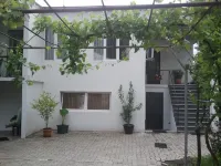 Khvamli 2002 Hotels in Tsageri