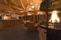 Powderhorn Chateau - bar