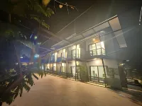 Re-Live Resort Hotell i Bang Phra