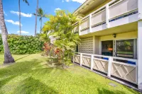 Dreamy island gem with free WiFi, shared pool & hot tub, private balcony & more