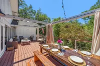 Lovely Creekside Wine Country Home in Glen Ellen!
