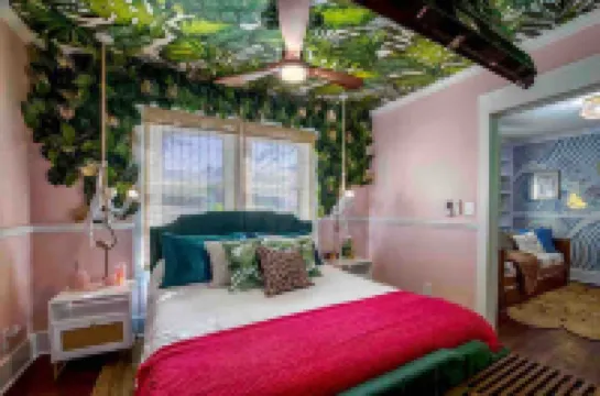 Unique Themes, Hot Tub, Pool, and Fun Activities - Whimsical Oasis