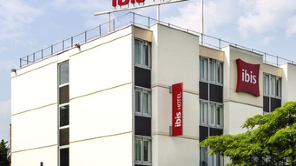 Ibis Saint-Denis Stade Ouest