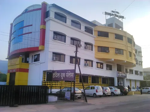 Hotel Dhruv Palace