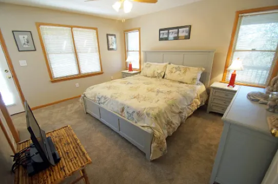 Community Pool and Hot Tub - Beautiful Coastal Sanctuary