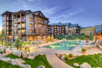 Trailhead Lodge 5113