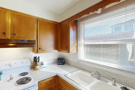 Nye Haven Отели рядом с достопримечательностью «Порт оф Ньюпорт - Коммершиал Марина»