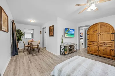 Lovely Love field Cottage 1 minute from Love field Airport Hotel in zona Dallas Hall