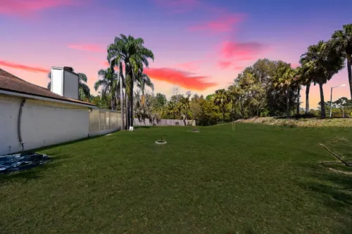 Game Room and Modern Kitchen - Charming Boho Style Retreat
