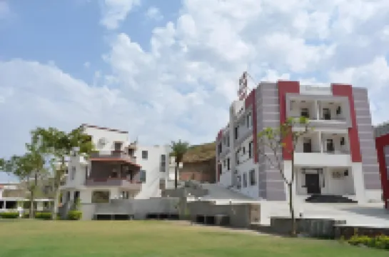 Meera Valley Resort by Nexottel