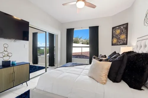 Hot Property Family Friendly Pool&Spa Sleeps 14