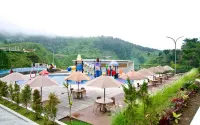 Gulala Azana Hotel & Resort Guci Tegal - Pools