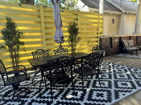 Modern Meets Vintage! 5 Bedrooms. Game Room, Patio, Fun!