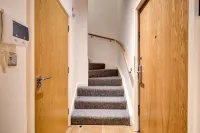 Hybrid Resi - Greenwich Hotels in Greenwich