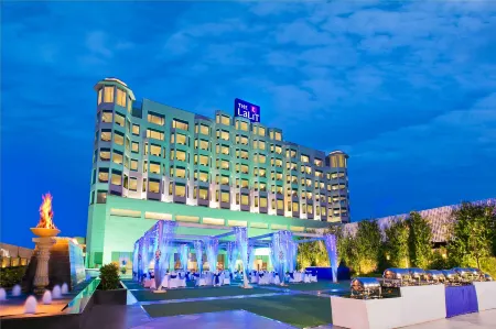 The Lalit Jaipur Отели рядом с Аэропорт Джайпур