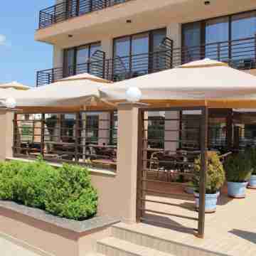 Vila Sangria Hotel Exterior