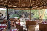 Maneaters Hotels in Tsavo