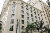 Jacques Pilon Residencial Hotels in Centro