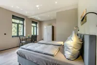 LiRo Apartments Hotels near Latumer Bruch